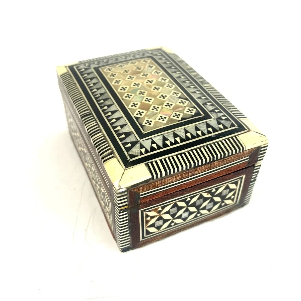 N/A handcrafted wooden